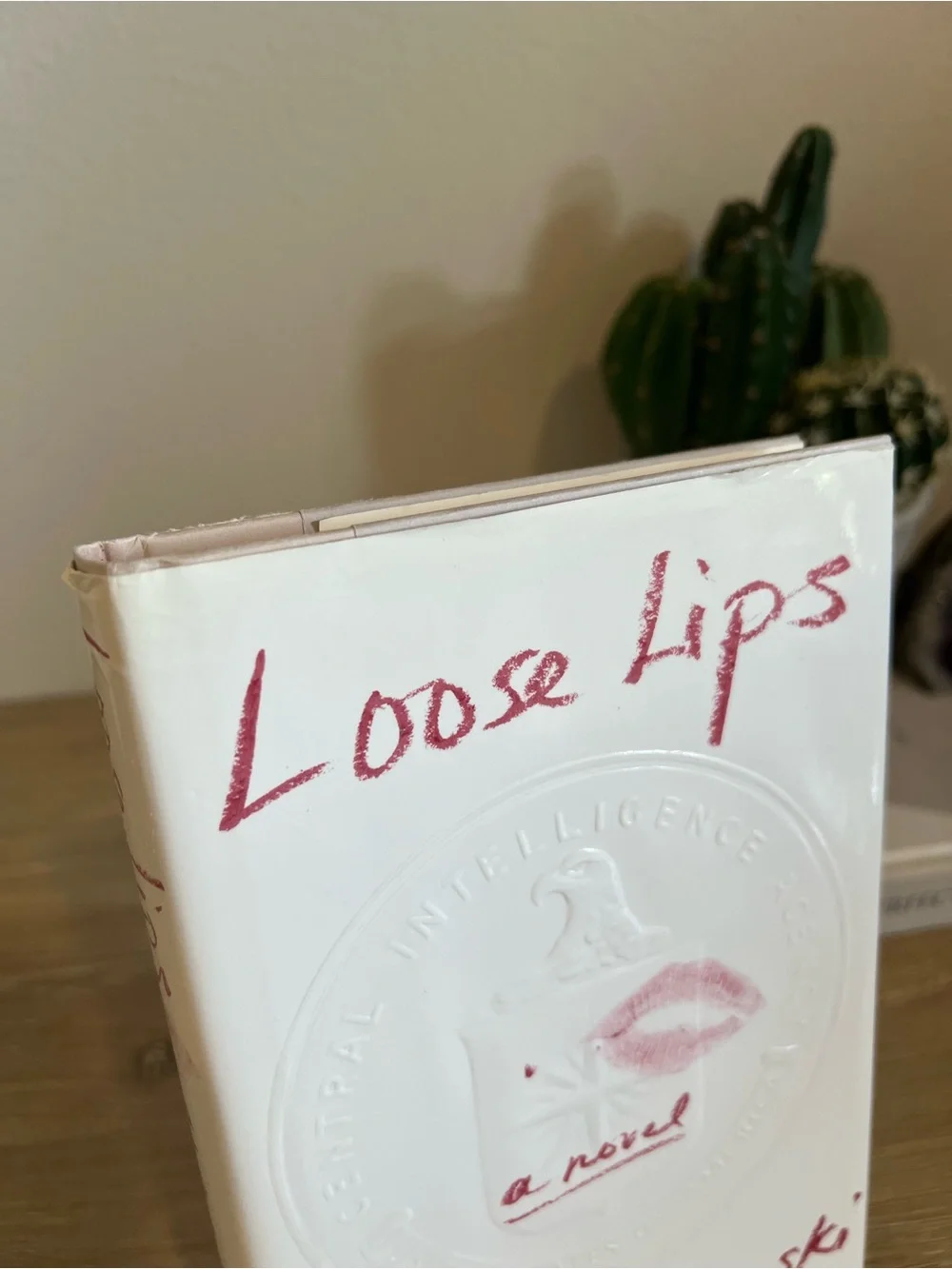 Loose Lips Claire Berlinski Hardcover 2003 First Edition CIA Fiction Novel
